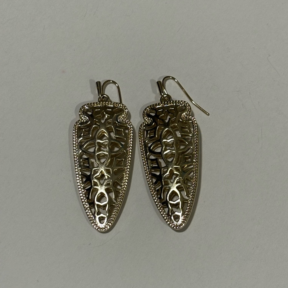 Kendra Scott earrings